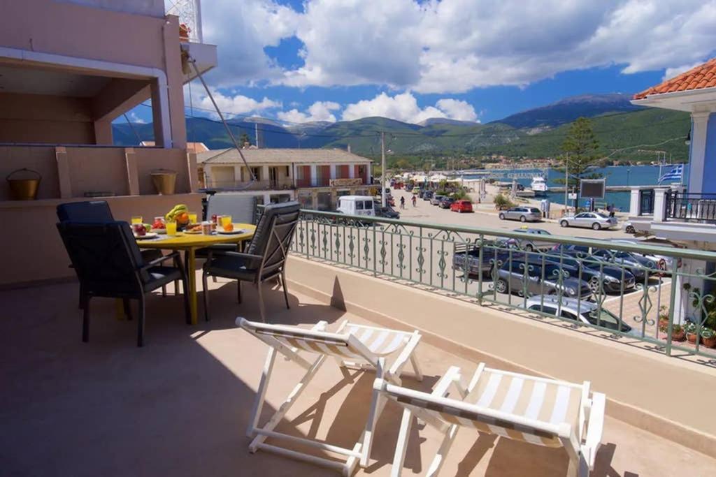 Casa Di Vito, 10M From Sami'S Main Square Apartman Kültér fotó